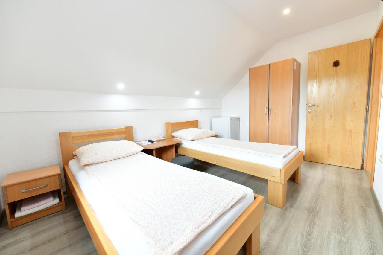 House Marinic Hotel Grabovac  Exterior foto